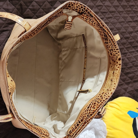 Brahmin Tote - Picture 7 of 9